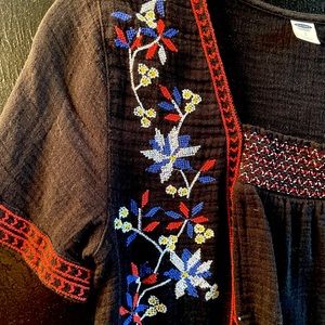 Embroidered Loose Fit BOHO Blouse with floral design